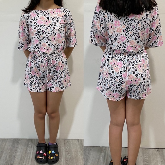 Romper - Picture 2 of 7